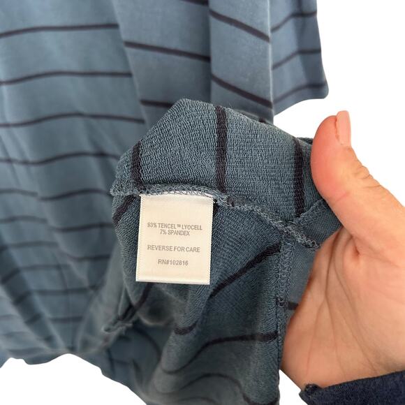 Garnet Hill Blue Black Striped Asymmetrical 3/4 Sleeve Shirt Sz XS - Picture 3 of 4